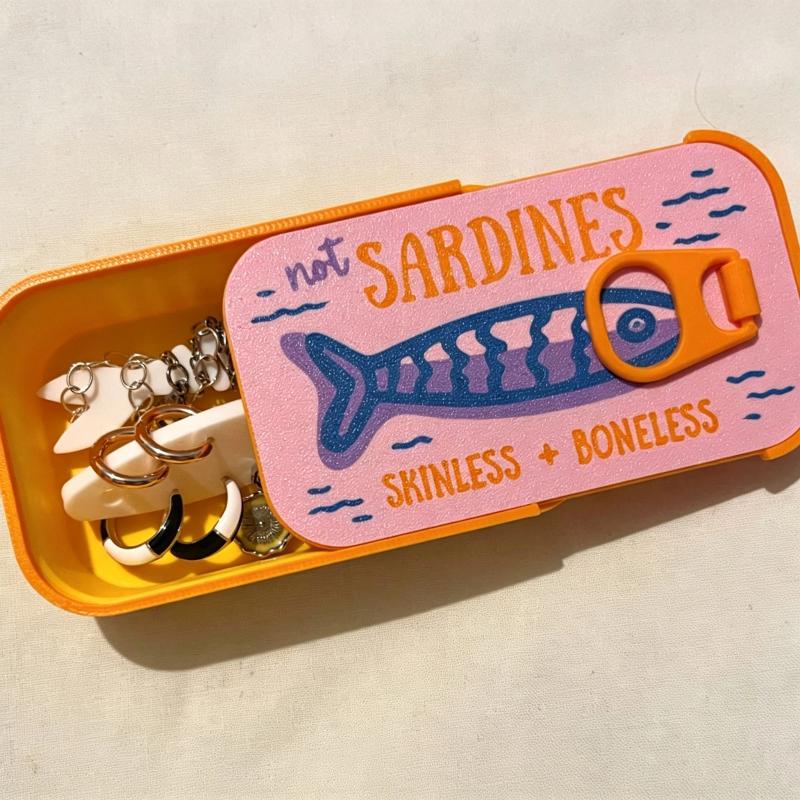 Tin Container Lid - Caja de Joyería con Forma de